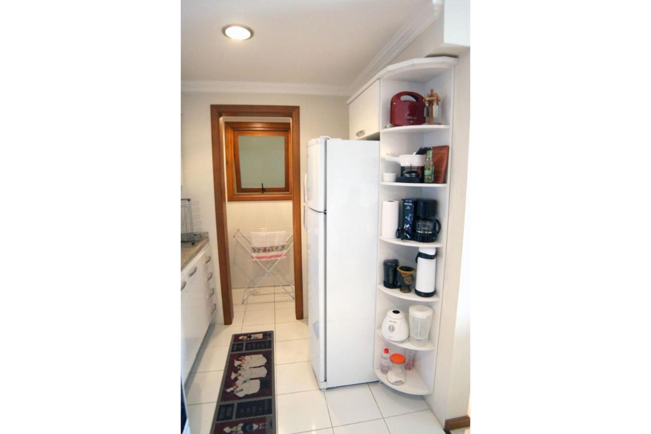 Charmoso Apartamento No Centro De Gramadoアパートメント エクステリア 写真