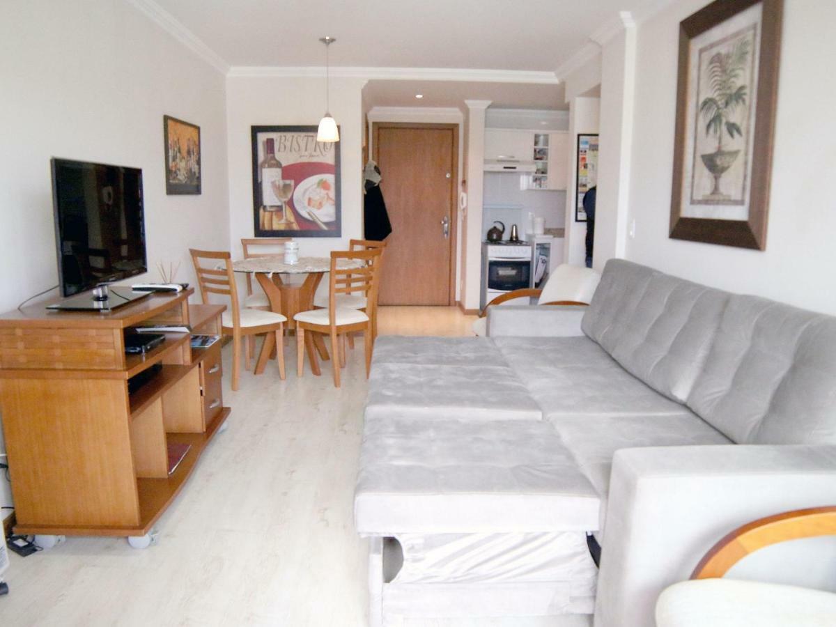 Charmoso Apartamento No Centro De Gramadoアパートメント エクステリア 写真